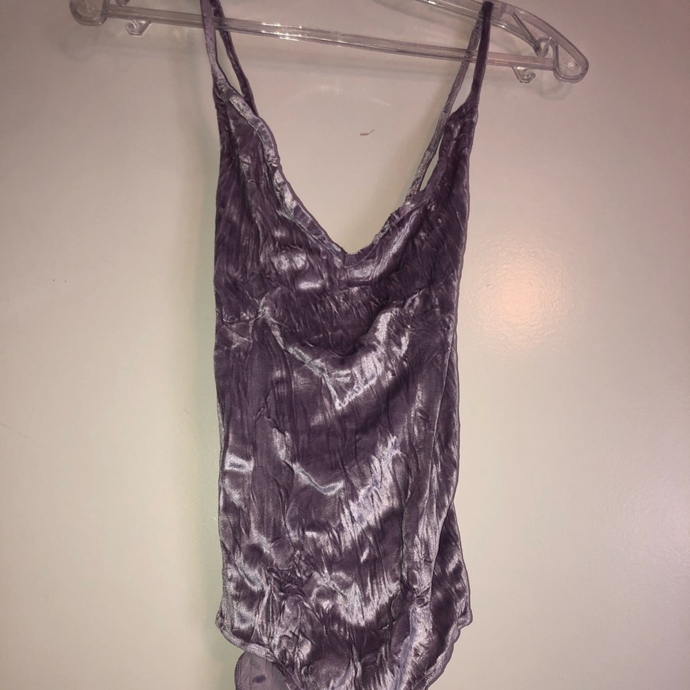 TOPSHOP lilac crushed velvet body suit